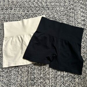 2pk OQQ High Waisted Buff Lifting Shorts
